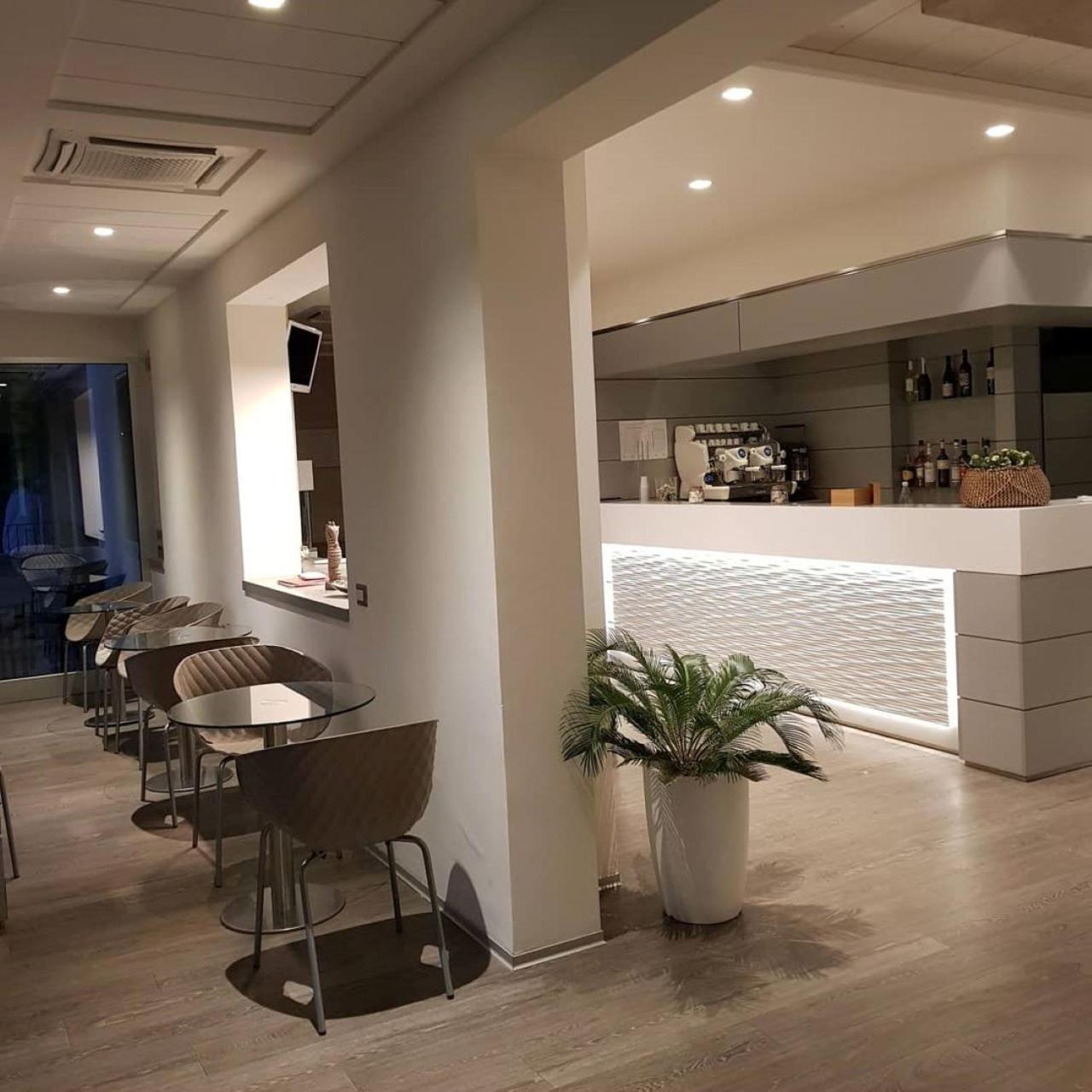 Albergo Aquila Rimini Exterior foto